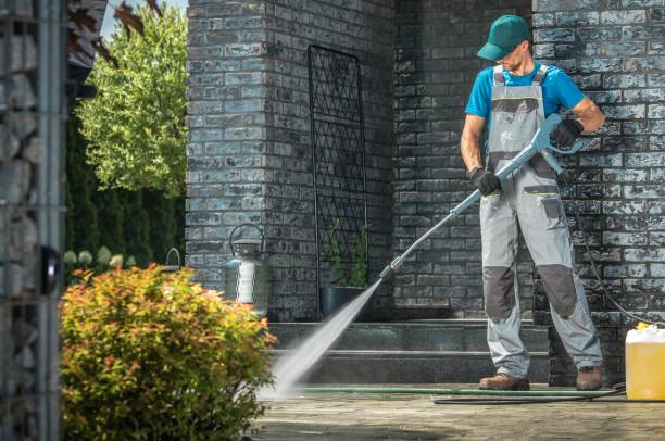 Animal Enclosure Cleaning in Rushville, IN